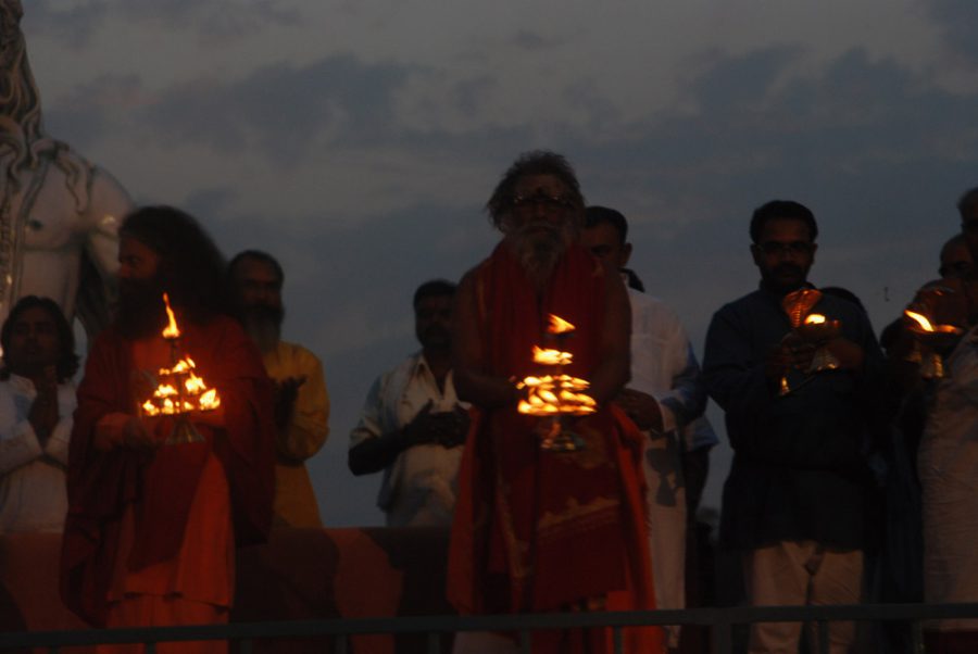 sandhya-aarti-of-Ganga